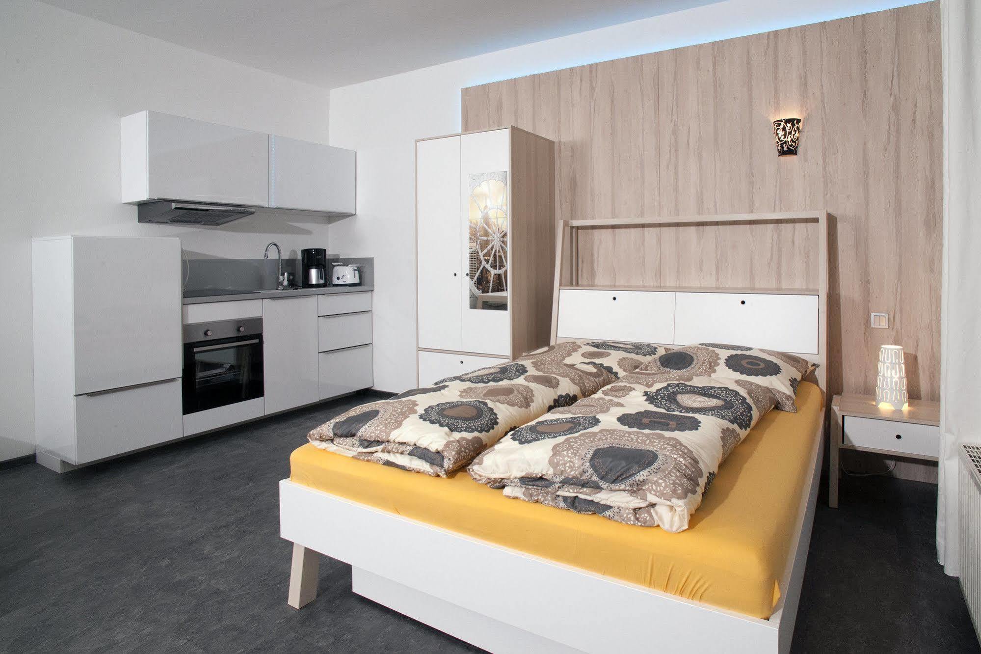 Designpension Idyll Nr2 Hotel Garni ヴェルニゲローデ エクステリア 写真